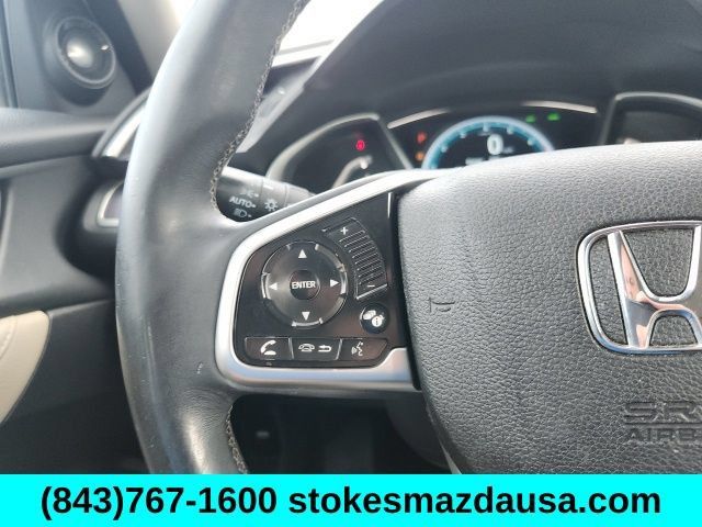 Used 2016 Honda Civic Touring image 4