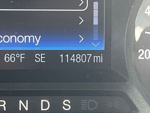 Used 2015 Ford Fusion SE FWD image 22