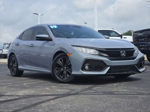 Used 2019 Honda Civic EX image 2