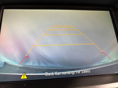 Used 2015 Chevrolet Equinox LT w/ Driver Convenience Package image 25