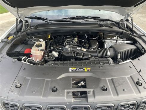 Used 2022 Jeep Grand Cherokee L Laredo image 29