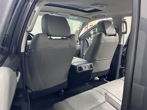 Used 2014 Toyota Tundra Limited AWD/4WD image 17