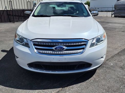 Used 2012 Ford Taurus Limited FWD image 3
