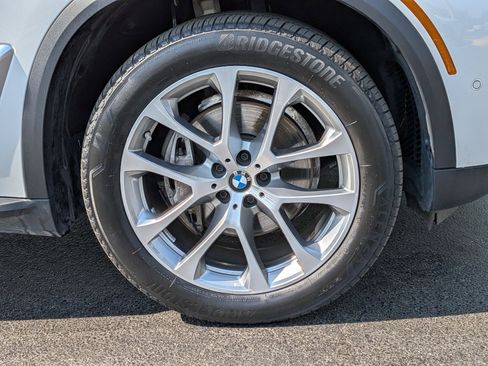 Used 2024 BMW X5 xDrive40i image 21