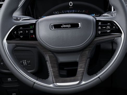 New 2025 Jeep Grand Cherokee L Overland image 19