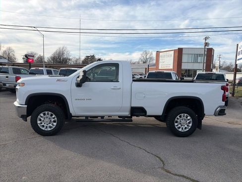Used 2021 Chevrolet Silverado 3500 LT w/ Convenience Package image 3