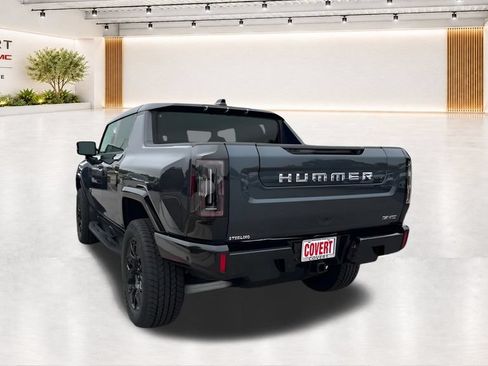 New 2026 GMC Hummer EV 4x4 Crew Cab image 10