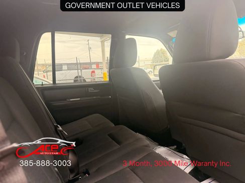 Used 2017 Ford Expedition XL image 9