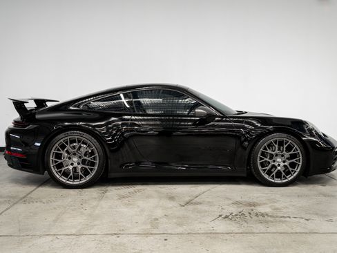 Used 2024 Porsche 911 Carrera T RWD image 43