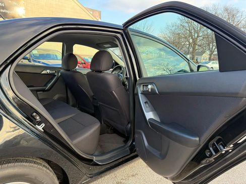 Used 2013 Kia Forte EX w/ Fuel Economy Pkg image 15
