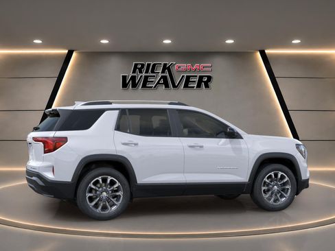 New 2027 GMC Terrain Elevation w/ Elevation Premium Package AWD/4WD image 5