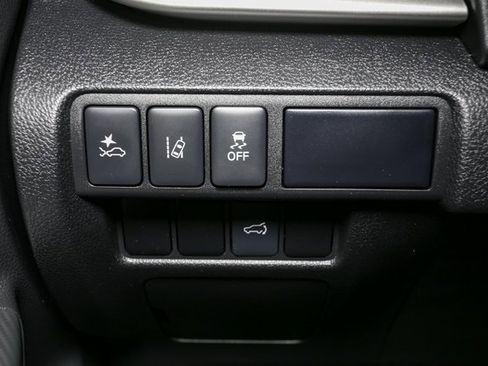 Used 2024 Mitsubishi Eclipse Cross SE image 34