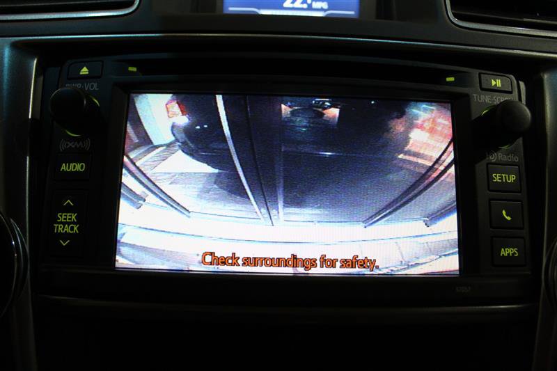 Used 2013 Toyota Highlander Limited FWD image 19