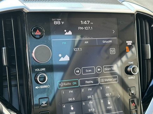 Used 2024 Subaru Ascent Limited w/ Technology Package image 20