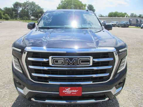 New 2026 GMC Yukon Elevation w/ Elevation Premium Package AWD/4WD image 10