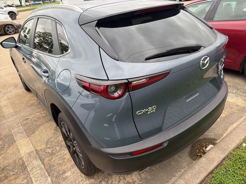 Used 2025 MAZDA CX-30 AWD 2.5 S w/ Preferred Package image 4