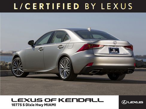 Used 2019 Lexus IS 300 w/ Premium Package RWD image 1