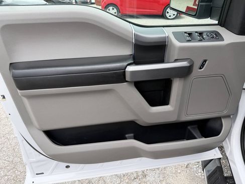 Used 2016 Ford F150 XLT w/ Equipment Group 301A Mid AWD/4WD image 13