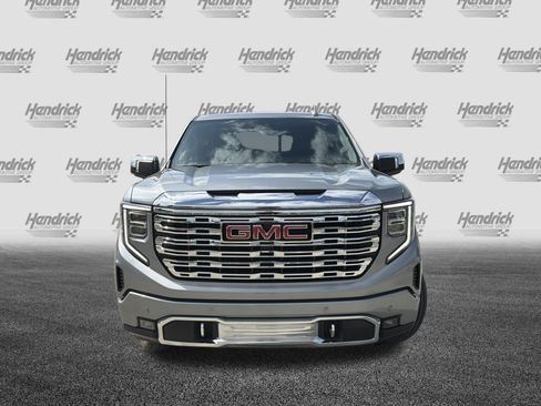 Used 2025 GMC Sierra 1500 Denali AWD/4WD image 3