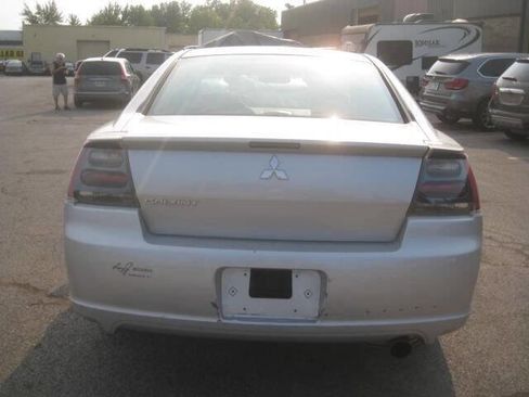 Used 2007 Mitsubishi Galant ES image 6