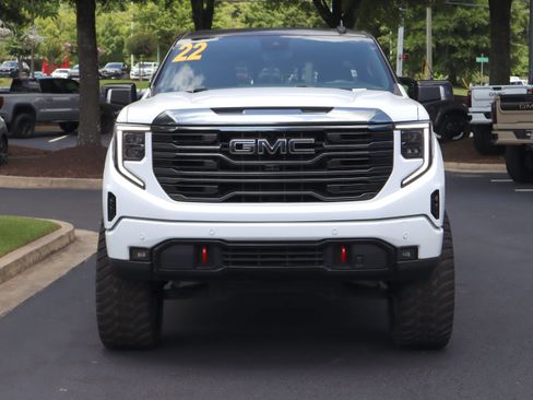 Used 2022 GMC Sierra 1500 AT4 w/ AT4 Premium Package AWD/4WD image 37