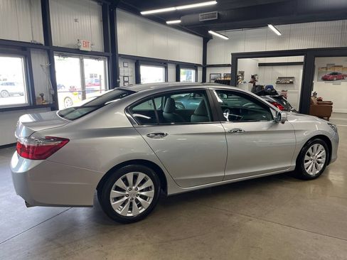 Used 2013 Honda Accord EX-L image 17