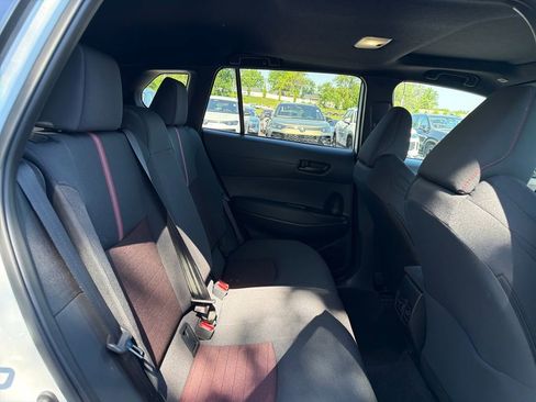 Used 2025 Toyota Corolla Cross AWD Hybrid w/ Moonroof Package image 49