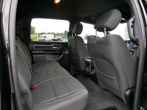 Used 2020 RAM 1500 Big Horn AWD/4WD image 17