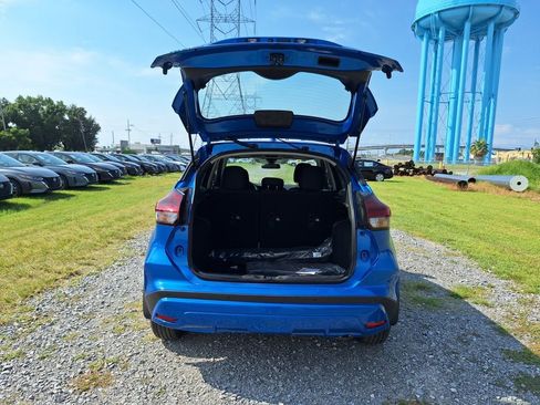 New 2025 Nissan Kicks Play S image 25