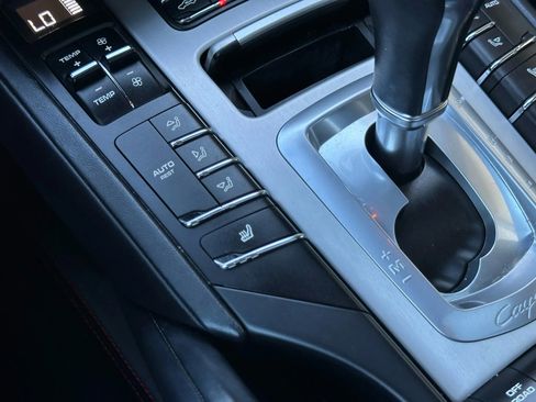Used 2014 Porsche Cayenne GTS image 39
