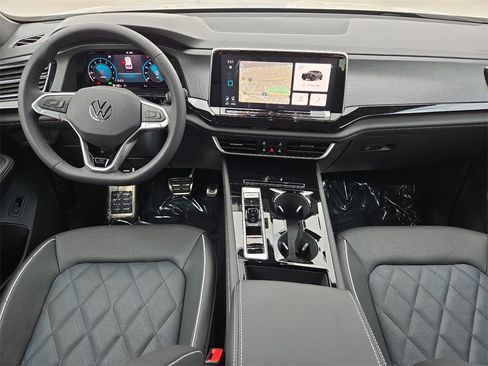 New 2025 Volkswagen Atlas Cross Sport SEL Premium R-Line image 17