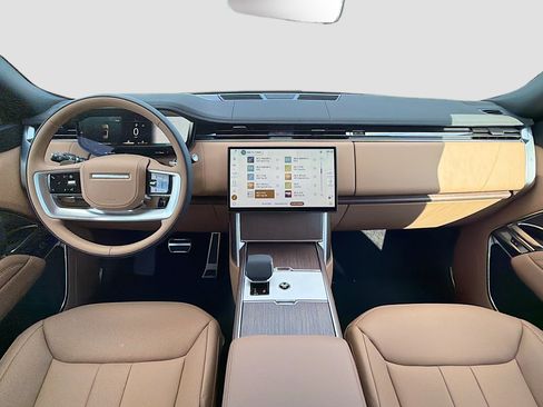 New 2026 Land Rover Range Rover Long Wheelbase SE AWD/4WD image 17