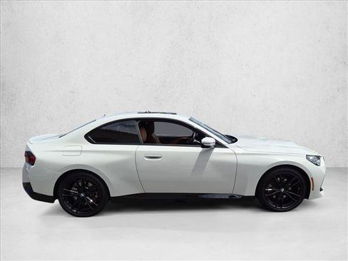 Used 2024 BMW 230i xDrive Coupe w/ M Sport Package AWD/4WD image 4