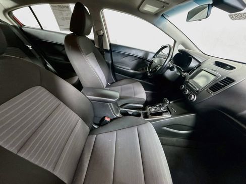 Used 2018 Kia Forte S w/ S Technology Plus Package FWD image 26