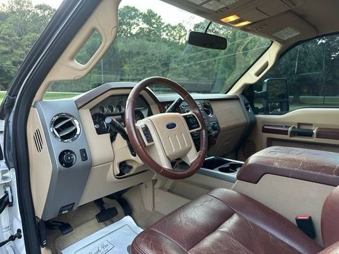 Used 2012 Ford F350 King Ranch w/ King Ranch w/Chrome Pkg AWD/4WD image 10