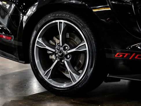 Used 2022 Ford Mustang GT Premium w/ Equipment Group 401A RWD image 46