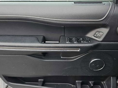 Used 2023 Ford Expedition Max XLT image 20