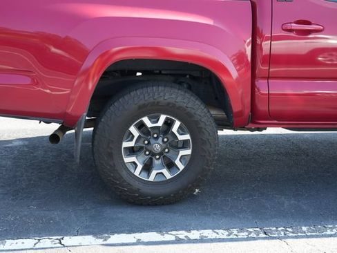 Used 2022 Toyota Tacoma SR5 w/ Technology Package RWD image 14