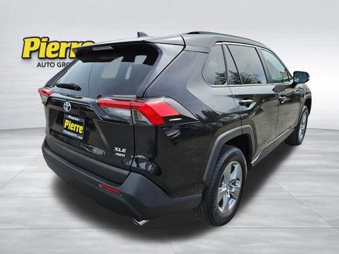 Used 2025 Toyota RAV4 XLE AWD/4WD image 5