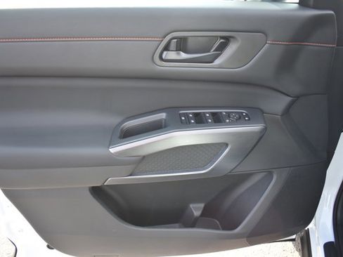 New 2026 Nissan Pathfinder Rock Creek w/ Rock Creek Premium Package image 12