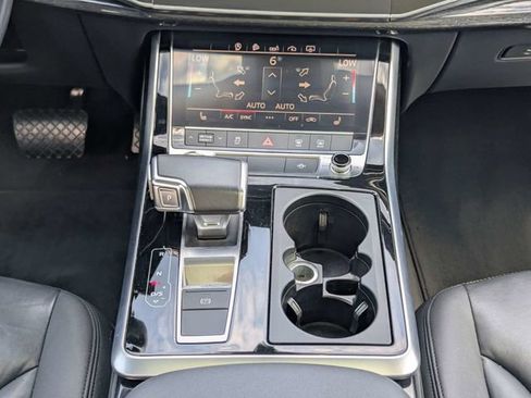 Used 2020 Audi Q7 3.0T Premium Plus AWD/4WD image 19