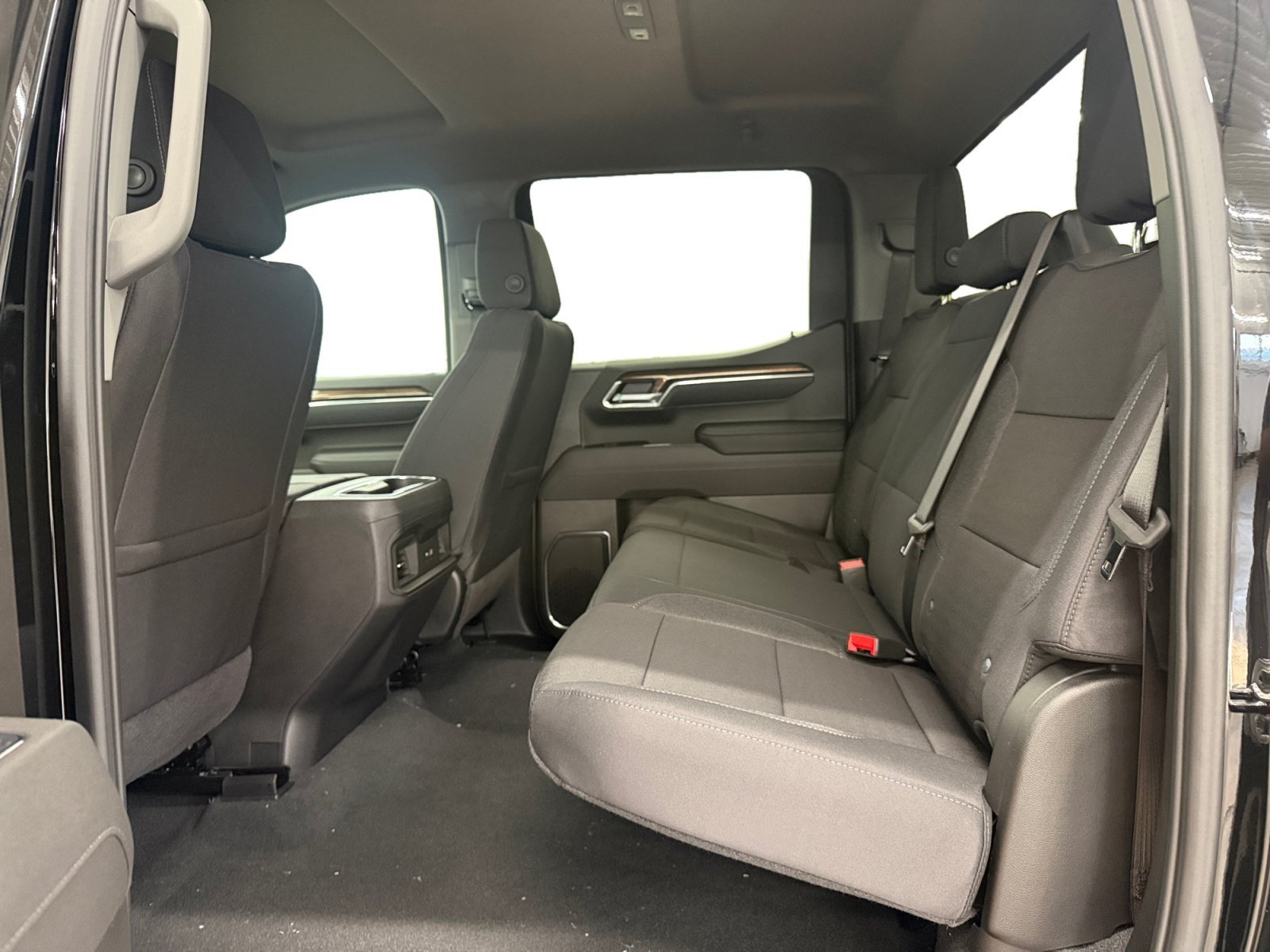 New 2026 Chevrolet Silverado 1500 RST w/ Z71 Off-Road Package AWD/4WD image 10