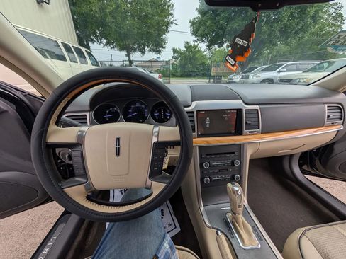 Used 2011 Lincoln MKZ w/ 101A Rapid Spec Order Code FWD image 24