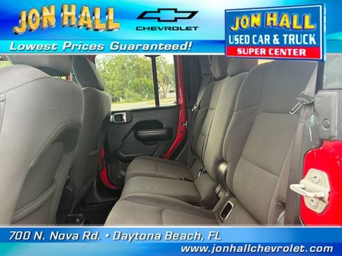 Used 2020 Jeep Gladiator Sport w/ Quick Order Package 24S AWD/4WD image 11