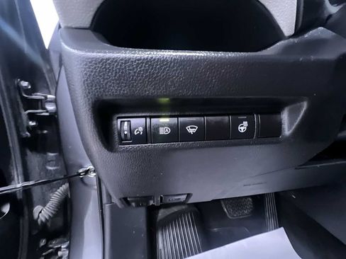 Used 2021 Toyota RAV4 XLE image 16