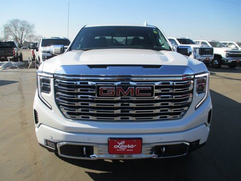 Certified 2022 GMC Sierra 1500 Denali w/ Technology Package image 11