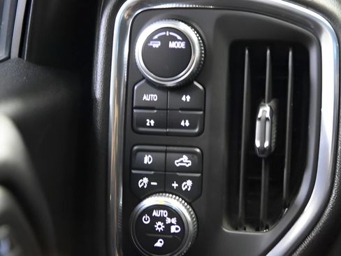 Used 2020 GMC Sierra 1500 AT4 w/ AT4 Premium Package AWD/4WD image 26