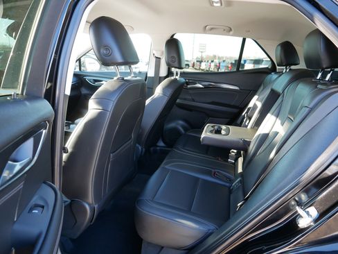 Used 2025 Buick Envision Preferred image 36