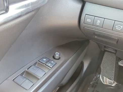Certified 2022 Toyota Camry LE FWD image 24