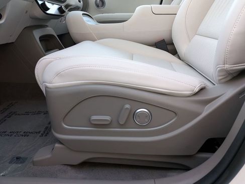 New 2026 Hyundai Palisade FWD Hybrid image 17